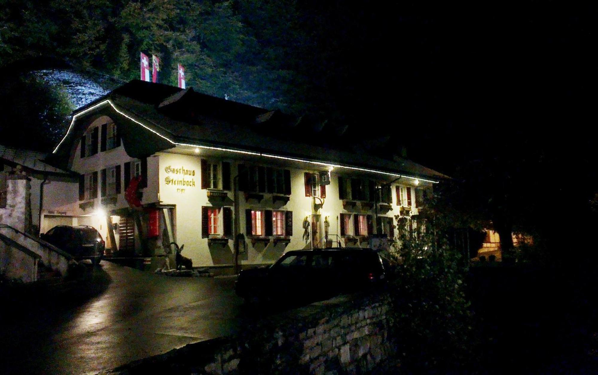 Historic Hotel Steinbock Wilderswil Exterior photo